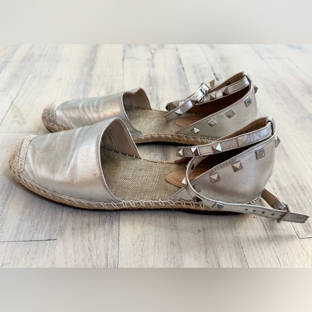 SCHUTZ Silver Studded Leather Espadrille Sandals size US 7